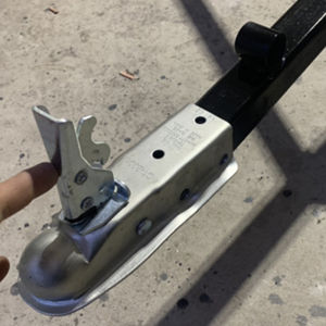 Trailer Coupler หัวครอบบอล เทเลอร์ รถลาก. ขั้วต่อพ่วง 2x2 3500lbs ฝาครอบโดมรถพ่วง ข้อต่อพ่วง