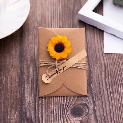 [MY Ready Stock] DIY Creative Handmade Kraft Paper Dried Flower Greeting Card