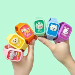 and Children Pattern Rotating Refill Bracelet Mosquito Repellent Bracelet Cartoon Luminous Mosquito Repellent Watch Anti-Mosquito Ring Pop