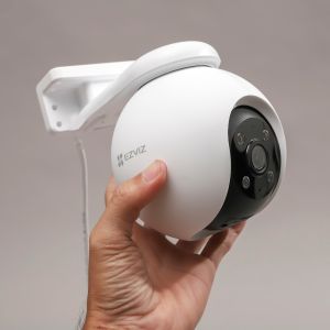 Camera EZVIZ H8 5M QHD Xoay 360 Độ- Đàm Thoại 2 Chiều- Báo Động Chống Trộm- Ban Đêm Có Màu- Wifi Ngoài Trời Chính Hãng