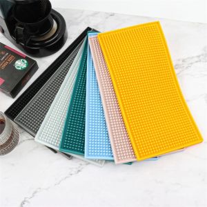 MODERNLUX Silicone Service Bar Mat Non-Slip Base Liquid Absorbent Bar Drying Mat Stylish Heat Resistant Silicone Bar Mat For Bars