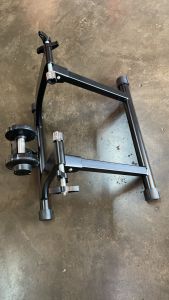 Indoor Cycling Trainer (24–29" Black Q2 Model)