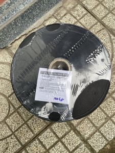 Ống dẫn nước tưới cây phi 100mm bằng nhựa dẻo cực bền. Cuộn ống dài 100 mét không đục lỗ