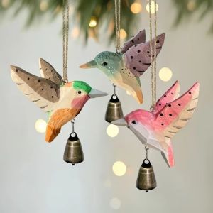 YUNAFIN Hand-Carved Hummingbird Figurine with Bell Wooden Mini Sculpture Handmade with Soothing Sound Flying Bird Sculpture Bird Art Carved