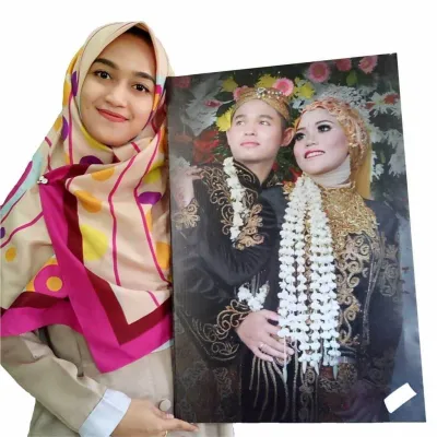 CETAK FOTO 20R SUDAH DI BINGKAI LAMINASI BAYAR DITEMPAT COD