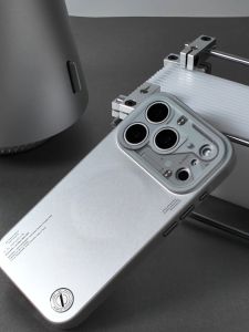 WAKCAS Mechanical MagSafe iPhone 18/17 Pro Max / 18/17 Pro Case