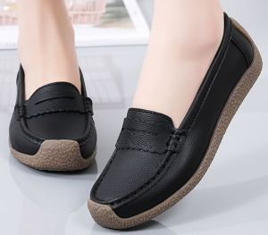 Elegant Leather Slip-On Loafers for Women - Comfortable Soft Sole Casual Flats #860