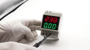 D52-2042 Digital AC Voltmeter: A Comprehensive Guide