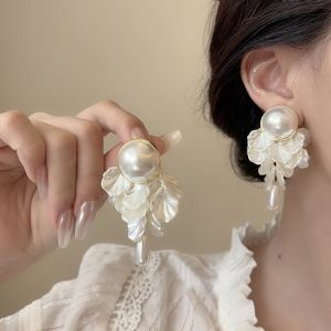 ✨COD✨ Camellia Pearl Earrings Light Luxury Women High-end Earrings Sweet Fresh Flower Earrings CM