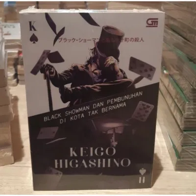 BLACK SHOWMAN DAN PEMBUNUHAN DI KOTA TAK BERNAMA - Keigo Higashino