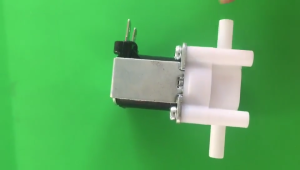 โซลินอยด์ไฟฟ้า12V 24V 220V สำหรับวาล์วน้ำเข้าวาล์วโซลินอยด์แรงดันแม่เหล็กตามปกติ