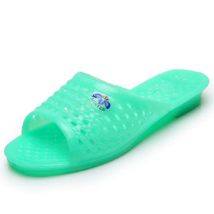 [Free Shipping] New Crystal Plastic Slippers For Women Summer Wedge Heel Indoor Home Plastic Sandals Non-Slip Suitable For Middle-Aged And Elderly Mothers And Odor-Resistant