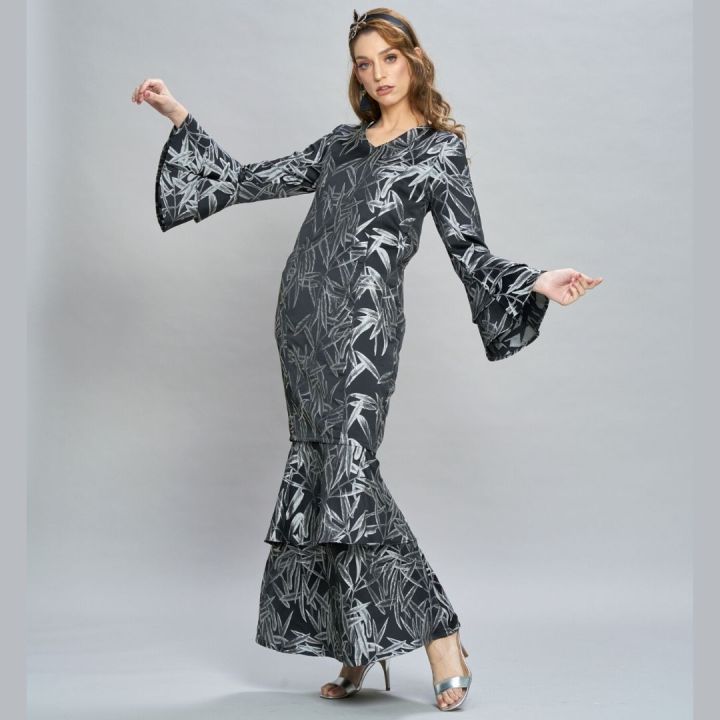 Loveaisyah Jacquard leaf Black Silver layer Ruffle Modern Baju