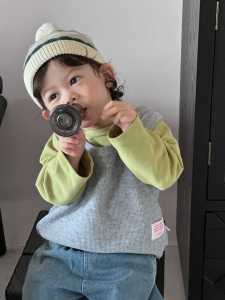 Childrens clothing 2026 Autumn baby clothes knitted vest spring style Korean version childrens clothing boys autumn outfit