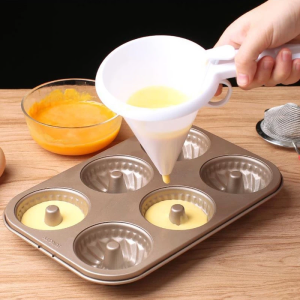 Kitchen baking tools butter cake funnel oil funnel wine funnel multi-purpose funnel separator
