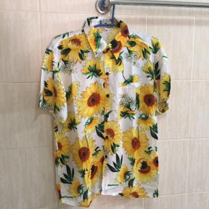 พร้อมส่ง เสื้อ เสื้อเชิ๊ตลำลอง เสื้อสงกรานต์ เสื้อฮาวาย เสื้อเชิ๊ตลำลอง เสื้อลายดอก ผ้าสปันเนื้อผ้าบางนุ่ม