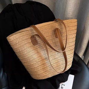 New Straw bag womens large capacity holiday beach straw bag woven commuting tote bucket bag