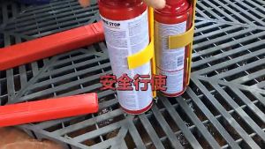 Car Fire Extinguisher 500/1000ml Mini Portable Emergency Foam Fire Extinguisher Safety Quick Fire Extinguishing with Hook for Car Office Restaurant Ect