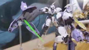 DAM White Knight Robot Model Kit 1/144 Scale Action Figure DIY Assembly Toy with Weapons