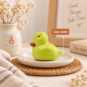 Trang trí sân vườn - Vịt nhí xanh lá đang ngồi cao 5cm - VITNHIXANHLCNGOI1