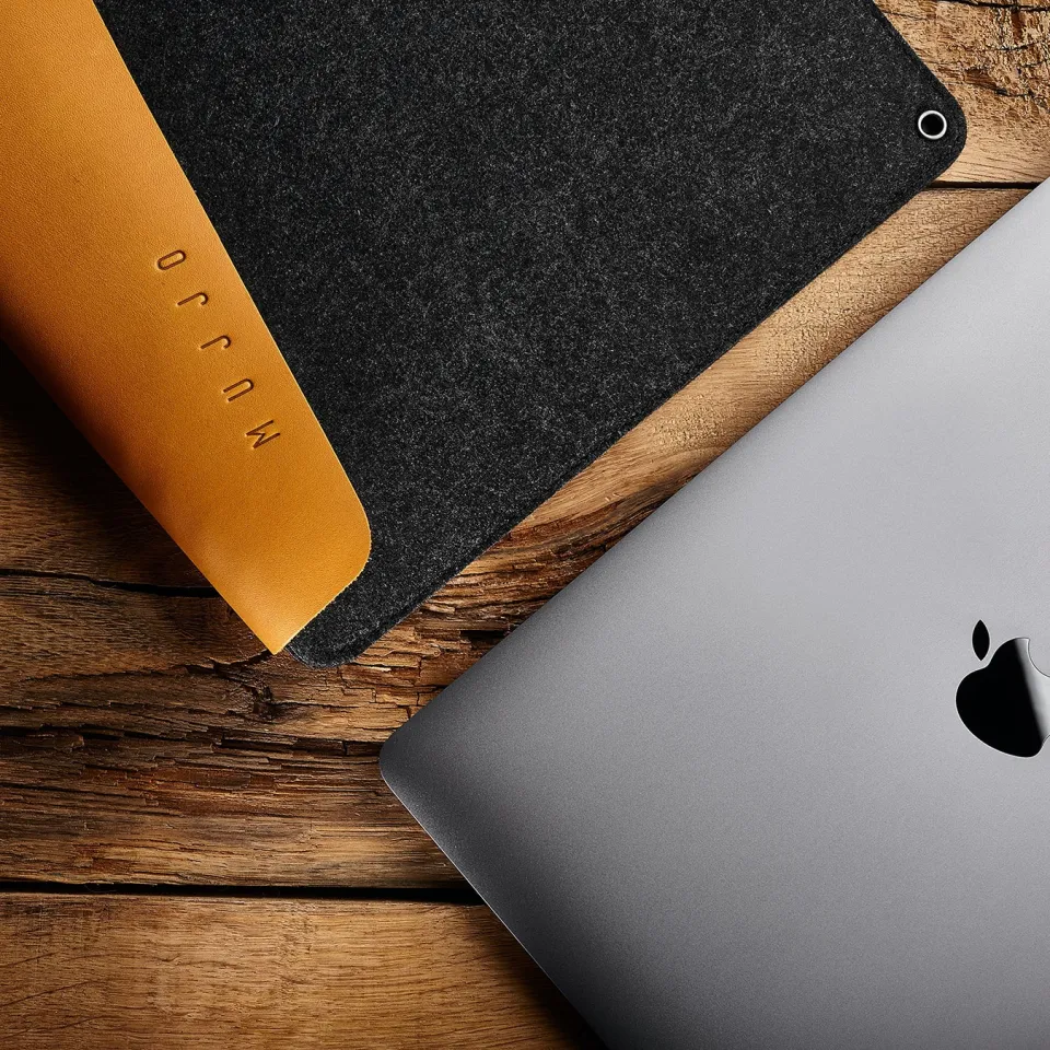 Mujjo Premium Full Leather Laptop Sleeve Case for All Laptop 13