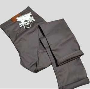 CHINO PANJANG PRIA TERBARU DAN TERLARIS /BISA BAYAR DTEMPAT(COD)
