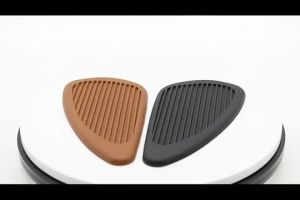 Motorcycle Anti Slip Tank Pad Side Classic Vintage Retro Gas Fuel Knee Grip Pads for Universal Retro Harley Light Rider Honda