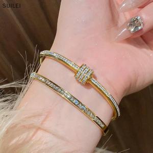 【Flash Sale】COD High-end Golden Titanium Steel Non-Fade Bracelet Female Plain Ring Zircon Bracelet Light Luxury Niche Bracelet