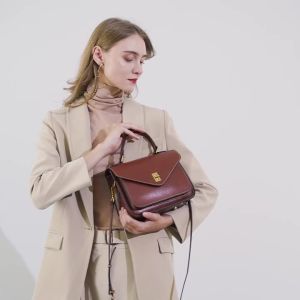 Genuine Leather Women luxury bag high quality Simple vintage Fashion Postman handbags ladies 2025 shoulder green small bag