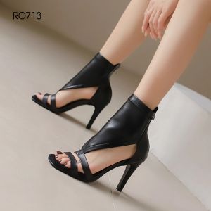 [ẢNH THẬT-FREESHIP] Sandal nữ cổ cao khóa kéo sau gót nhọn ROSATA RO713 -9p- Đen - BKSTORE