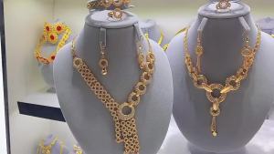 Bộ Trang Sức Nữ Cao Cấp Bốn Mảnh Cô Dâu Dubai 24k Vòng Cổ Mạ Vàng Vòng Tay Bông Tai Nhẫn Trang Sức Bộ