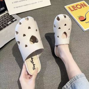 2026 New WomenS Summer Closed-Toe Half-Slipper With Heart-Shaped Hollow Design And Cartoon Decoration For Outdoor Wear