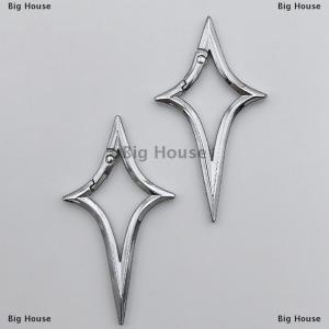 [COD] Big House คาราบิเนอร์ไอคอนสำคัญรูปเรขาคณิตรูปดาว Y2K พวงกุญแจรถพวงกุญแจโกธิคของตกแต่งกระเป๋าเป้สะพายหลัง