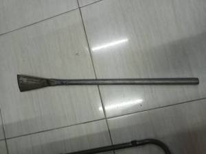 เสียม เสียมสั้น เสียมเล็ก เสียมคุณนาย เสียมขุดดิน เสียมขุดหญ้า เสียมอเนกประสงค์ ยาว 60 ซม. หน้ากว้าง 7 ซม