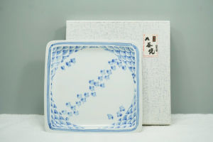 [ Woosilver ] Đĩa Gốm Sứ Secondhand - GS68