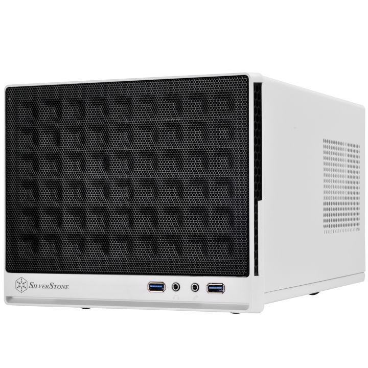 Silverstone SUGO SG08 Review - A Closer Look - Outside