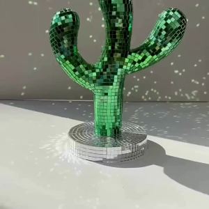 FFBH Shining Disco Ball Cactus Ornament Reflective Sparkling Mirrored Cactus Statue Glass Mirror Handmade Reflective Ornament 9N5Q1