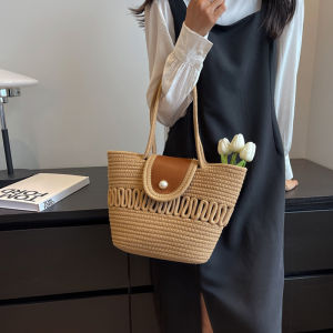 NQshop ฮอตฮิต กระเป๋าแฟชั่นสะพายไหล่ รุ่นนี้ผลิตจากวัสดุดี ทนทานใส่ได้นาน เป็นผ้าถักอย่างดี ขนาดกำลังพอเหมาะ ใส่ของได้พอสมควร ราคาดีแบบจึ้ง สายแฟชั่นห้ามพลาด