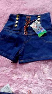 Des Hotpen celana pendek kode 1088 jeans Stretch Impor Real Foto\\n\\n Apa Itu Celana Pendek Jeans Stretch Des Hotpen?\\n\\nCelana pendek jeans stretch Des Hotpen kode 1088 adalah pilihan tepat bagi Anda yang mencari celana pendek pria berkualitas impor dengan desain jeans nyaman. Celana ini dibuat dengan bahan jeans stretch yang menawarkan fleksibilitas dan kenyamanan maksimal saat dipakai. Selain itu, Des Hotpen juga menjamin kualitas impor dengan real foto celana jeans yang ditampilkan.\\n\\n Desain Jeans Nyaman\\n\\nCelana pendek jeans stretch Des Hotpen kode 1088 dirancang dengan desain jeans nyaman yang cocok untuk berbagai aktivitas sehari-hari. Bahan jeans stretch yang digunakan memberikan fleksibilitas dan kenyamanan maksimal saat dipakai, sehingga Anda dapat bergerak bebas tanpa merasa terganggu.\\n\\n Celana Pendek Pria\\n\\nCelana pendek pria Des Hotpen kode 1088 adalah pilihan tepat bagi Anda yang mencari celana pendek pria berkualitas impor dengan desain jeans nyaman. Celana ini cocok untuk berbagai acara dan aktivitas sehari-hari, mulai dari hangout bersama teman hingga bekerja di kantor.\\n\\n Keunggulan Des Hotpen\\n\\nDes Hotpen kode 1088 menawarkan keunggulan dalam hal kualitas dan desain. Celana ini dibuat dengan bahan jeans stretch berkualitas impor yang menawarkan fleksibilitas dan kenyamanan maksimal saat dipakai. Selain itu, Des Hotpen juga menjamin kualitas impor dengan real foto celana jeans yang ditampilkan.\\n\\n Mengapa Memilih Celana Pendek Jeans Stretch Des Hotpen?\\n\\nAda beberapa alasan mengapa Anda harus memilih celana pendek jeans stretch Des Hotpen kode 1088 sebagai pilihan celana pendek pria Anda. Berikut ini adalah beberapa keunggulan yang ditawarkan oleh Des Hotpen kode 1088:\\n\\n Kualitas Impor\\n\\nCelana pendek jeans stretch Des Hotpen kode 1088 dibuat dengan bahan jeans stretch berkualitas impor yang menawarkan fleksibilitas dan kenyamanan maksimal saat dipakai. Selain itu, Des Hotpen juga menjamin kualitas impor dengan real foto celana jeans yang ditampilkan.\\n\\n Real Foto Celana Jeans\\n\\nDes Hotpen kode 1088 menawarkan real foto celana jeans yang ditampilkan, sehingga Anda dapat melihat secara langsung bagaimana tampilan celana ini. Hal ini sangat penting bagi Anda yang ingin memastikan bahwa celana yang Anda beli sesuai dengan ekspektasi Anda.\\n\\n Desain Trendy & Nyaman\\n\\nCelana pendek jeans stretch Des Hotpen kode 1088 dirancang dengan desain trendy yang cocok untuk berbagai acara dan aktivitas sehari-hari. Selain itu, celana ini juga menawarkan kenyamanan maksimal saat dipakai, sehingga Anda dapat bergerak bebas tanpa merasa terganggu.\\n\\n Cara Memilih Celana Pendek Jeans Stretch Des Hotpen yang Tepat\\n\\nBerikut ini adalah beberapa tips untuk memilih celana pendek jeans stretch Des Hotpen kode 1088 yang tepat:\\n\\n Ukuran & Fit\\n\\nPastikan Anda memilih ukuran dan fit yang tepat untuk celana pendek jeans stretch Des Hotpen kode 1088. Ukuran dan fit yang tepat akan membuat Anda merasa nyaman saat memakai celana ini.\\n\\n Warna & Motif\\n\\nPilih warna dan motif celana pendek jeans stretch Des Hotpen kode 1088 yang sesuai dengan selera Anda. Warna dan motif yang tepat akan membuat tampilan Anda semakin menarik.\\n\\n Harga & Ketersediaan\\n\\nPerhatikan harga dan ketersediaan celana pendek jeans stretch Des Hotpen kode 1088 sebelum membeli. Pastikan Anda mendapatkan harga yang sesuai dengan budget Anda dan celana ini tersedia di toko yang Anda inginkan.\\n\\n Tips Memakai Celana Pendek Jeans Stretch Des Hotpen\\n\\nBerikut ini adalah beberapa tips untuk memakai celana pendek jeans stretch Des Hotpen kode 1088:\\n\\n Padu Padan Fashion\\n\\nCelana pendek jeans stretch Des Hotpen kode 1088 dapat dipadukan dengan berbagai jenis pakaian lainnya, seperti kaos, kemeja, atau jaket. Padu padan yang tepat akan membuat tampilan Anda semakin menarik.\\n\\n Perawatan & Penyimpanan\\n\\nPerhatikan perawatan dan penyimpanan celana pendek jeans stretch Des Hotpen kode 1088 untuk menjaga kualitas dan tampilan celana ini tetap bagus. Pastikan Anda mencuci celana ini sesuai dengan petunjuk yang diberikan oleh Des Hotpen.\\n\\n Rekomendasi Model Lainnya\\n\\nSelain celana pendek jeans stretch Des Hotpen kode 1088, Des Hotpen juga menawarkan berbagai model celana lainnya yang dapat menjadi pilihan Anda. Beberapa rekomendasi model lainnya antara lain celana pendek pria, celana panjang pria, dan celana pendek wanita.\n}