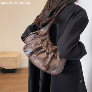 Distressed Vintage Shoulder Bags For Women Pleated Design Large Capacity Retro Hobo Bag 2026 Winter New Designer Handbags Luxury2026