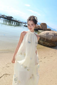 Set áo yếm phối chân váy kiểu nữ dáng xoè THE COUNTRY Zena Overall Set vải tơ đính hoa