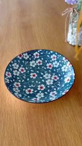 ชุดจานชามเซรามิกสุดหรู พร้อมกล่องของขวัญผูกริบบิ้นอย่างประณีต แบบพิเศษเฉพาะร้านเราเท่านั้น gift / A