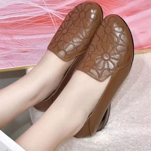 Lightweight non-slip modern leather womens shoes Casual Shoes Slip On Loafers 35-40