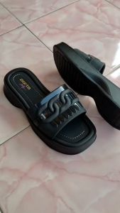 Sendal Wanita Selop Porto Lady Wedges Karet Jelly Kekinian Terbaru