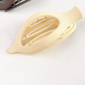 2026 Hot Sale [ Shipped from China ] Simple PC Oval matte claw clip for women lazy style for up-dos at the back of the head shark clip large ponytail duckbill clip hair accessory B3