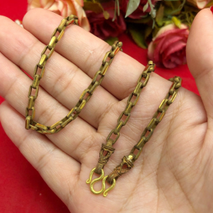 สร้อยคองานดิบทองเหลืองลายผ่าหวายเหลี่ยมตัดลาย ความยาว 20 นิ้ว งานดิบไม่ได้ชุบ ทองเหลือง ใส่ได้ทุกโอกาส พร้อมส่ง #วินเทจ #คลาสสิค