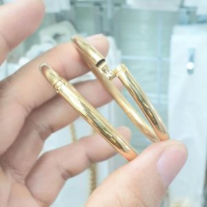 (Có ký hiệu -Dùng như vàng) Vòng Tay Nữ Kiểu Trơn Bóng Vàng Vonfram Cao Cấp- Dùng tắm rửa không tháo không kiêng mồ hôi muối