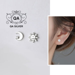 Khuyên tai bạc 925 mặt trăng mặt trời đính đá bất đối xứng S925 MOON SUN QA SILVER Earrings EA240101