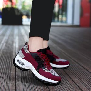 Fashionable Womens Sports Shoes Adult Athletic Shoes Lightweight and Breathable Athletic Shoes Non-slip Sports Shoes