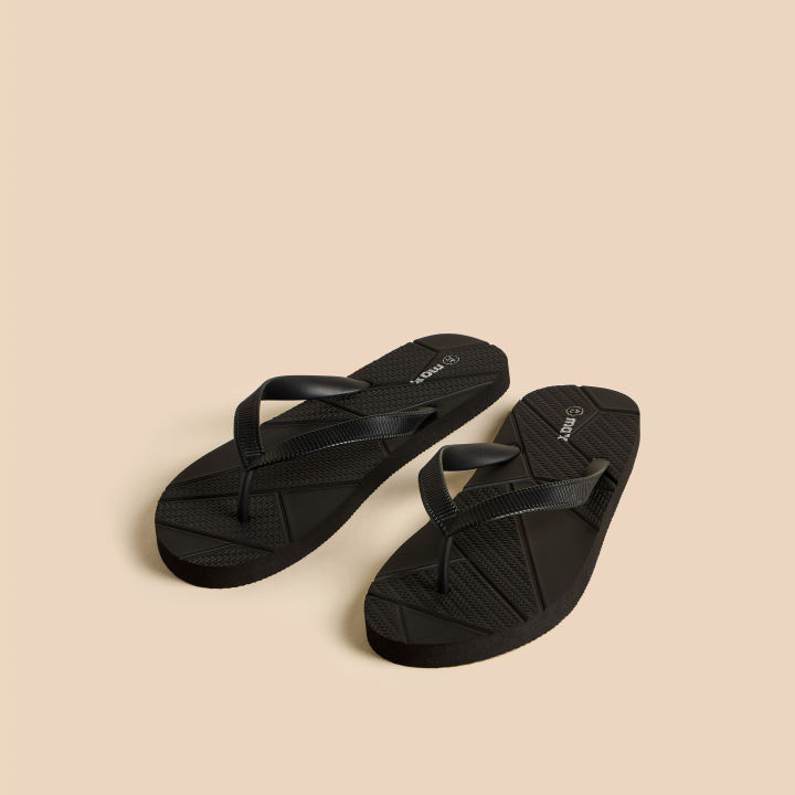 max fashion slippers